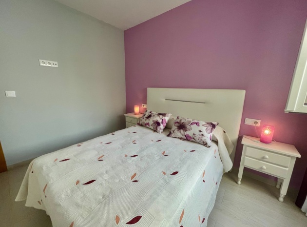 Wederverkoop - Appartement - Torrevieja - 1st line to the sea