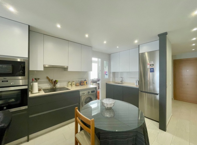 Wederverkoop - Appartement - Torrevieja - 1st line to the sea