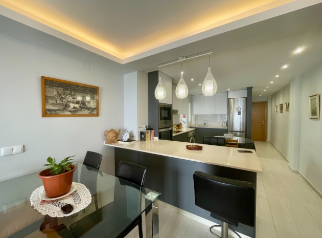 Wederverkoop - Appartement - Torrevieja - 1st line to the sea