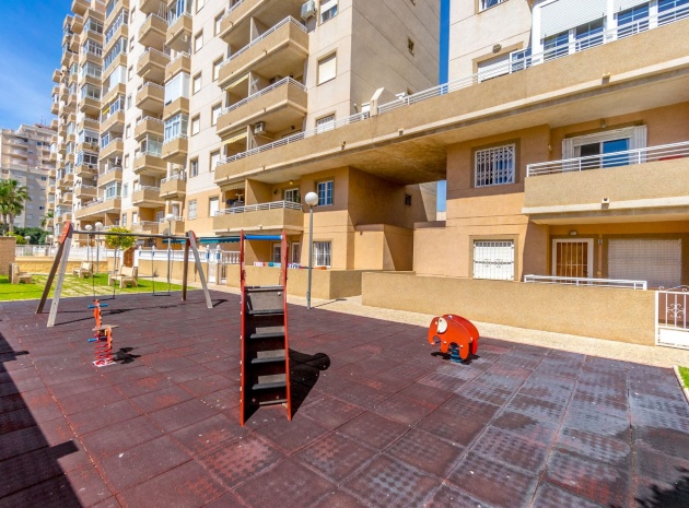 Resale - Apartment - Torrevieja - Nueva Torrevieja