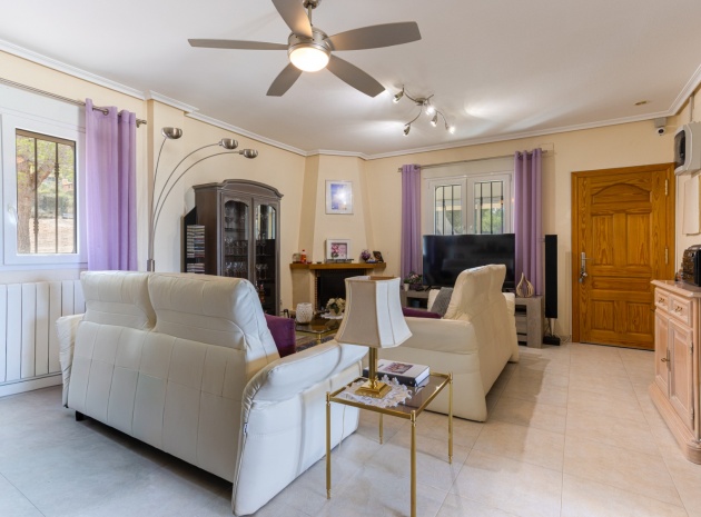 Resale - Country Property - La Zarza