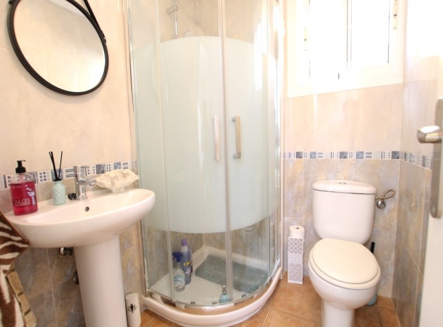 Resale - Villa - Guardamar del Segura - Guardamar - El Raso