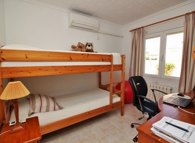 Wiederverkauf - Villa - Torrevieja - la siesta