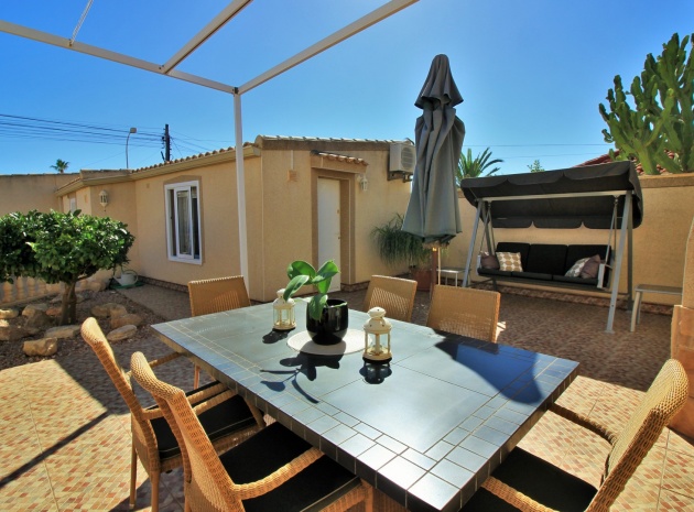 Wiederverkauf - Villa - Torrevieja - la siesta