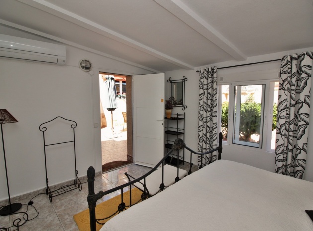 Wiederverkauf - Villa - Torrevieja - la siesta