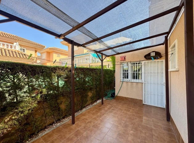 Wiederverkauf - Villa - Punta Prima - Las Barcas