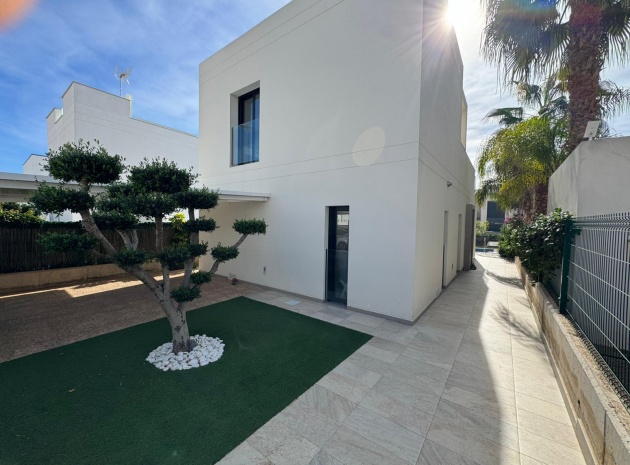 Återförsäljning - Villa - Ciudad Quesada - Pueblo Bravo