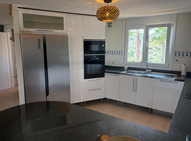 Resale - Apartment - Altaona Golf