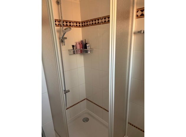 Resale - Apartment - Altaona Golf