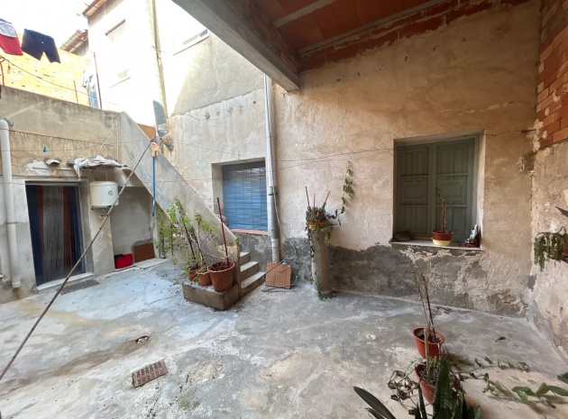 Resale - Villa - Benejuzar