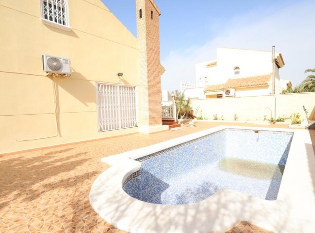 Resale - Villa - Playa Flamenca - beachside playa flamenca