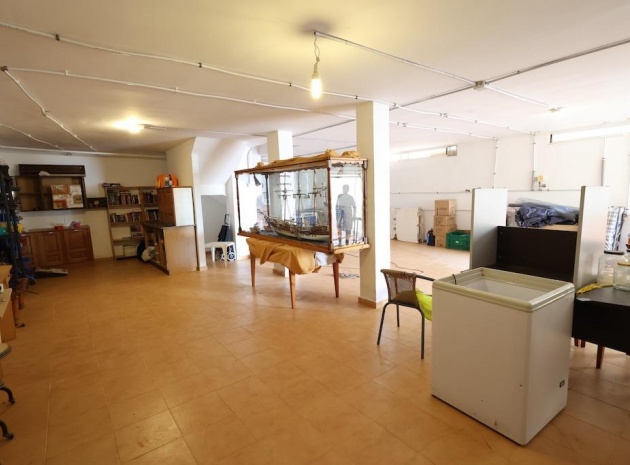 Resale - Villa - Playa Flamenca - beachside playa flamenca