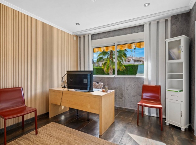 Resale - Villa - Algorfa - Castillo de montemar