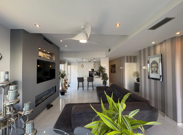 Wiederverkauf - Villa - Villamartin - PAU 26