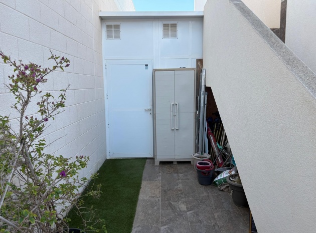 Wiederverkauf - Villa - Villamartin - PAU 26