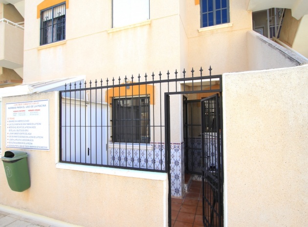 Resale - Apartment - Punta Prima - beachside punta prima