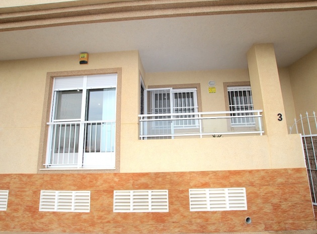 Återförsäljning - Lägenhet - Rojales - los palacios