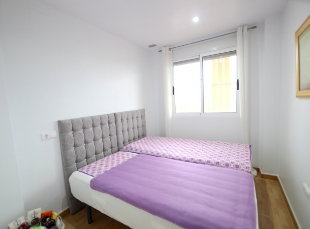 Återförsäljning - Lägenhet - Rojales - los palacios