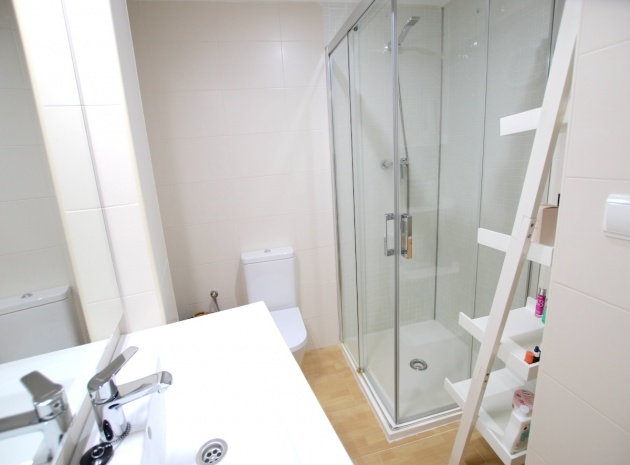 Återförsäljning - Lägenhet - Rojales - los palacios