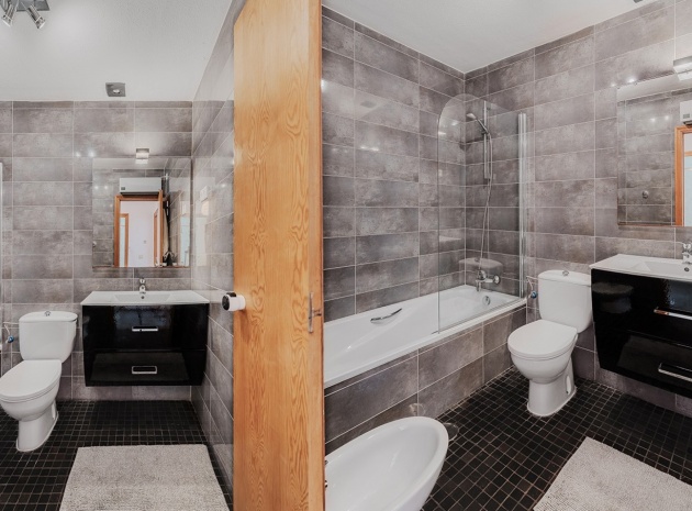 Wiederverkauf - Stadthaus - Villamartin - verdemar