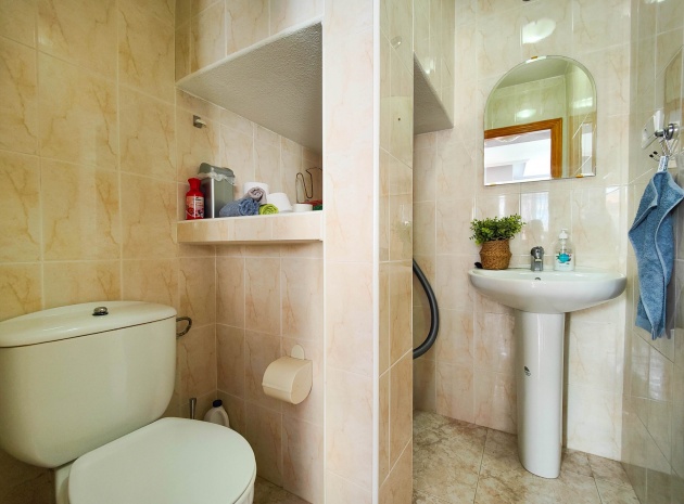 Resale - Villa - Los Altos