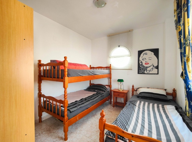 Resale - Villa - Los Altos