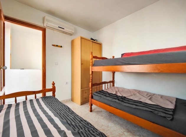 Resale - Villa - Los Altos