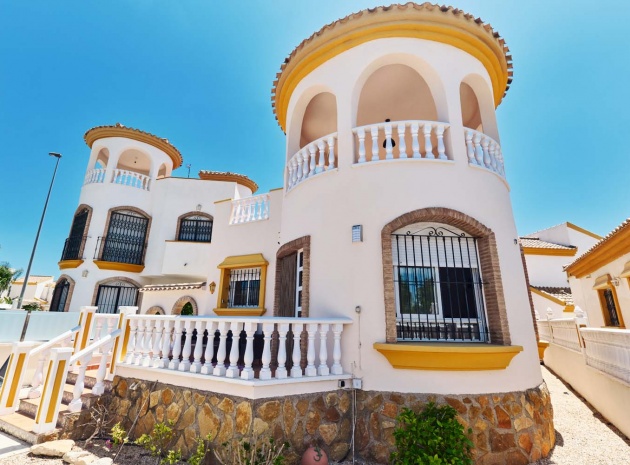 Wiederverkauf - Villa - Pinar de Campoverde