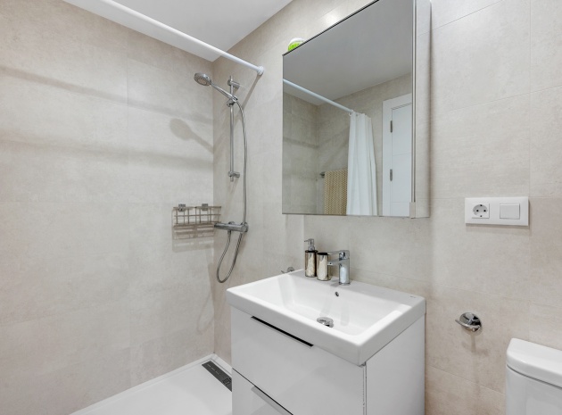 Wiederverkauf - Wohnung - Alicante - San Agustín-PAU 2