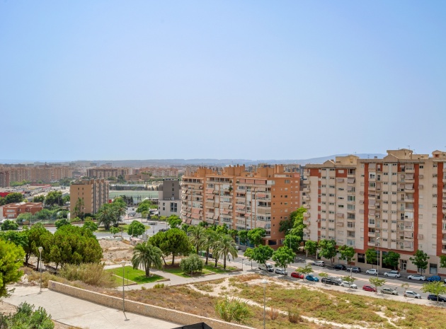 Wiederverkauf - Wohnung - Alicante - San Agustín-PAU 2