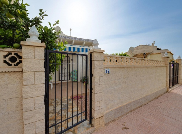 Resale - Townhouse - La Florida  - La Florida