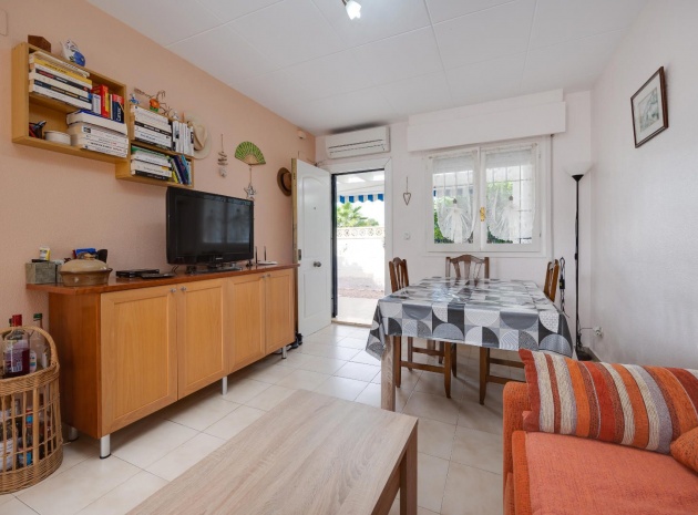 Resale - Townhouse - La Florida  - La Florida