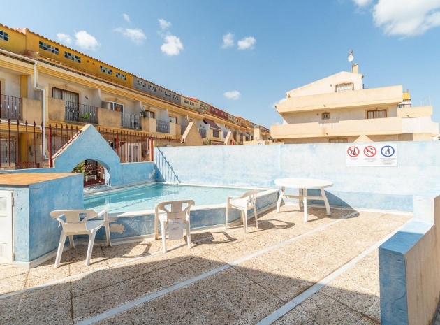 Resale - Townhouse - Playa Flamenca - amapolas