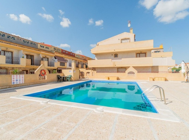 Resale - Townhouse - Playa Flamenca - amapolas