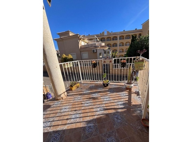 Resale - Townhouse - Villamartin - la andaluza