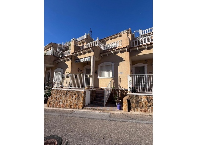 Resale - Townhouse - Villamartin - la andaluza