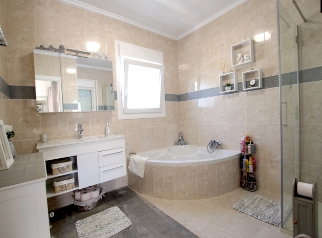 Wiederverkauf - Villa - Ciudad Quesada - Monte Azul