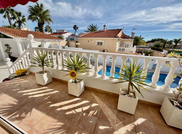 Återförsäljning - Villa - Ciudad Quesada