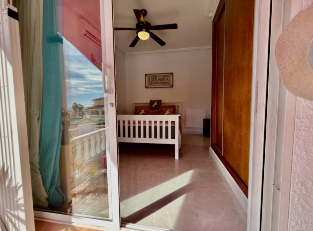 Återförsäljning - Villa - Ciudad Quesada