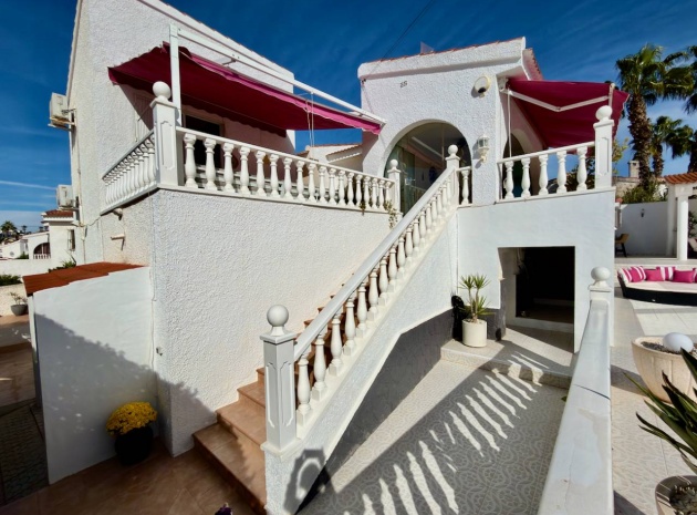 Återförsäljning - Villa - Ciudad Quesada