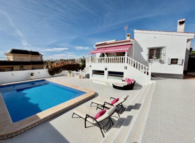 Återförsäljning - Villa - Ciudad Quesada