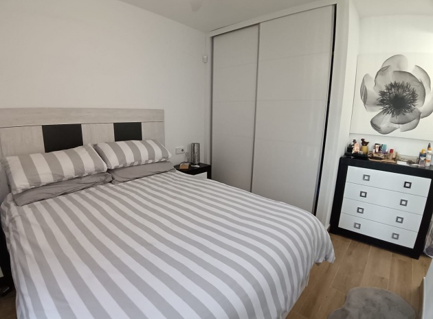 Resale - Apartment - Los Alcazares