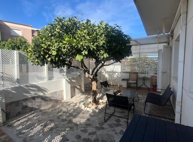 Återförsäljning - Radhus - Algorfa