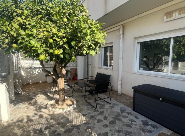 Återförsäljning - Radhus - Algorfa