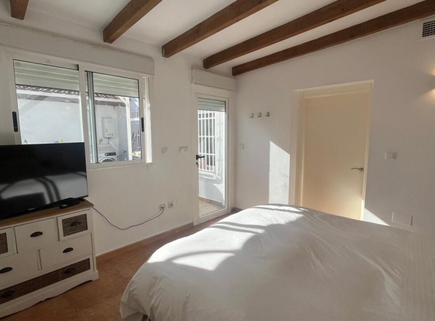 Återförsäljning - Radhus - Algorfa