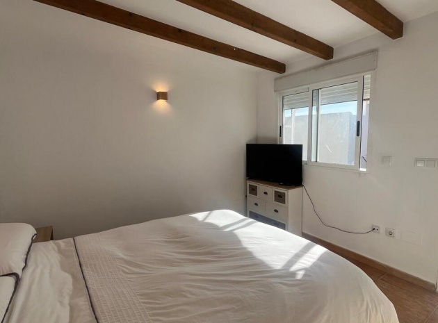 Återförsäljning - Radhus - Algorfa