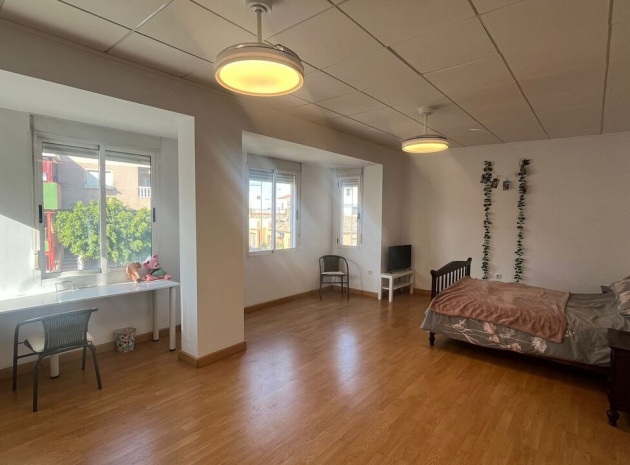 Återförsäljning - Radhus - Algorfa