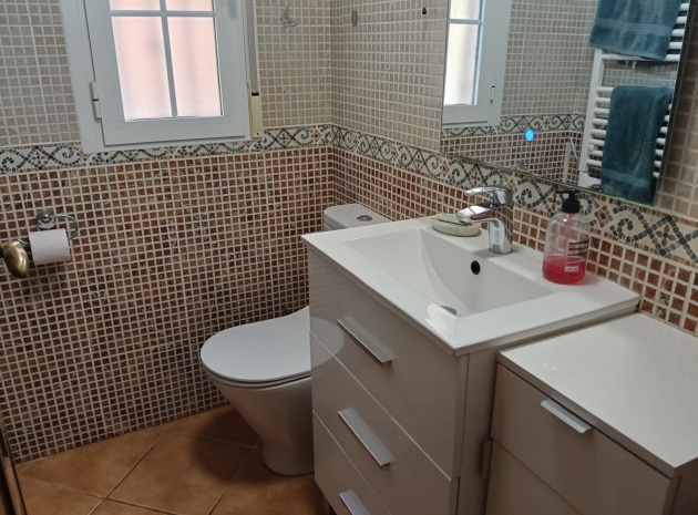 Återförsäljning - Villa - Los Montesinos - La Herada