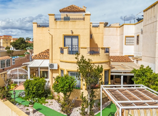 Wiederverkauf - Villa - Orihuela Costa - La Zenia- Orihuela costa