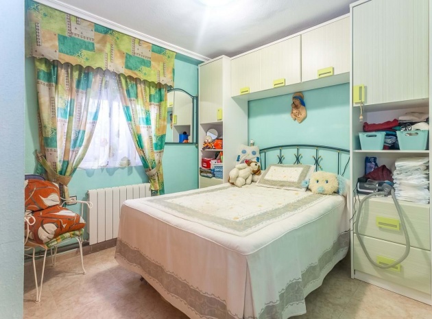 Wiederverkauf - Villa - Orihuela Costa - La Zenia- Orihuela costa